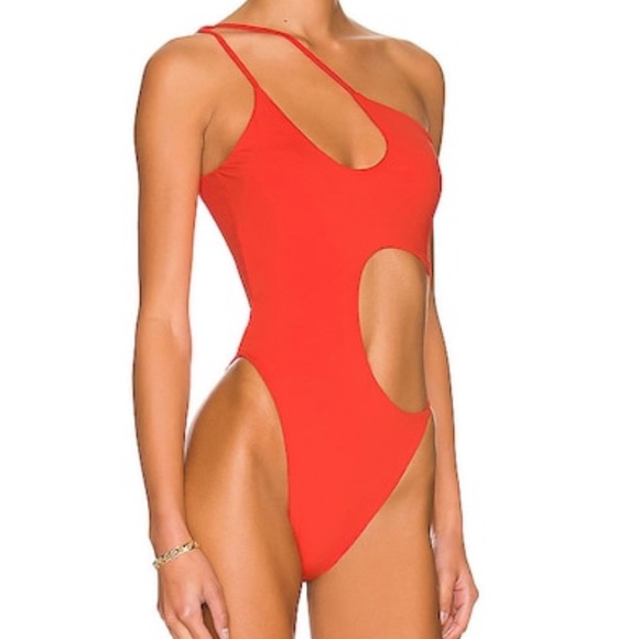 Riot Swim Blaise One Piece in Coral XS 150$ - Picture 4 of 6